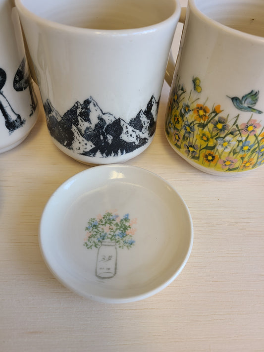 Paint your own Masterpiece Class. Pottery Classes